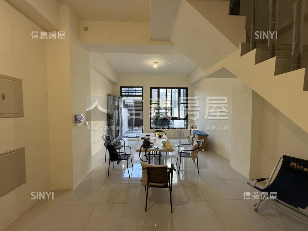 幸福有城２臨路透天房屋室內格局與周邊環境