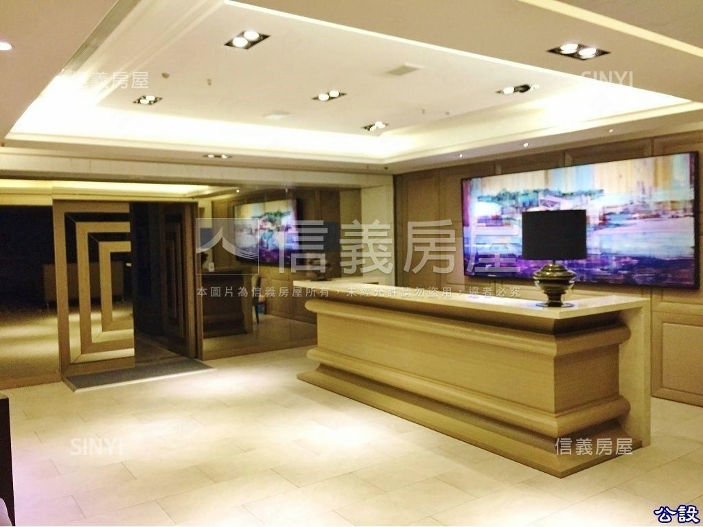 Ａ４副都心捷運站都峰苑房屋室內格局與周邊環境