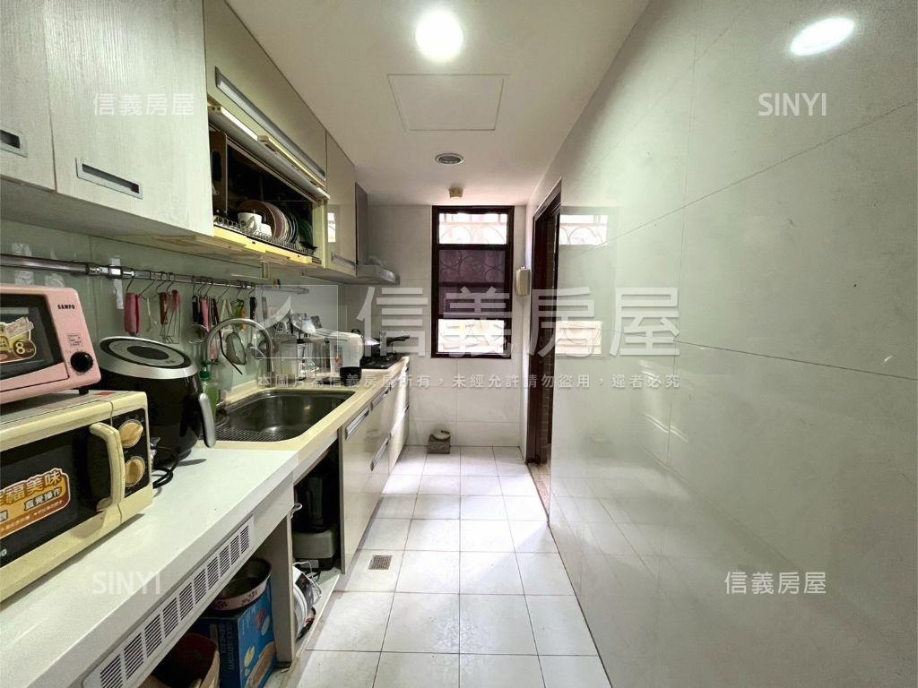 寶石典藏家優質庭院房屋室內格局與周邊環境