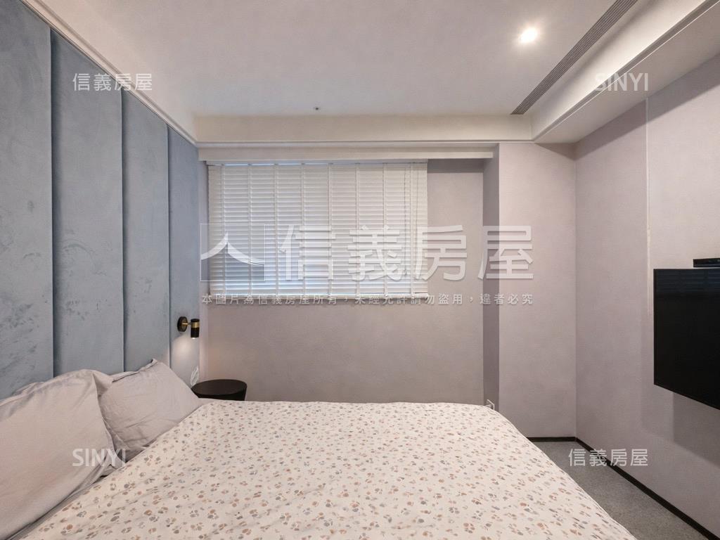 【專任】昭揚家頂樓露臺戶房屋室內格局與周邊環境