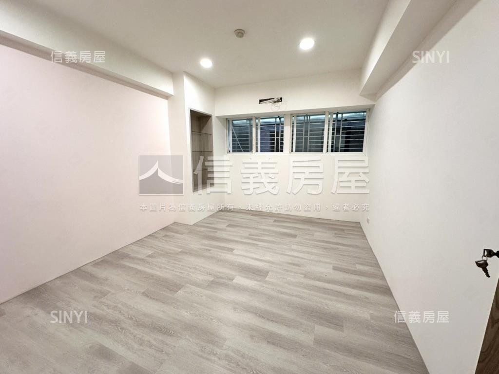 桃園新城裝潢美三房房屋室內格局與周邊環境