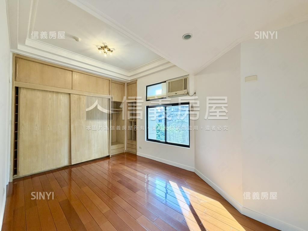 祥瑞園看公園肆伍樓兩層房屋室內格局與周邊環境