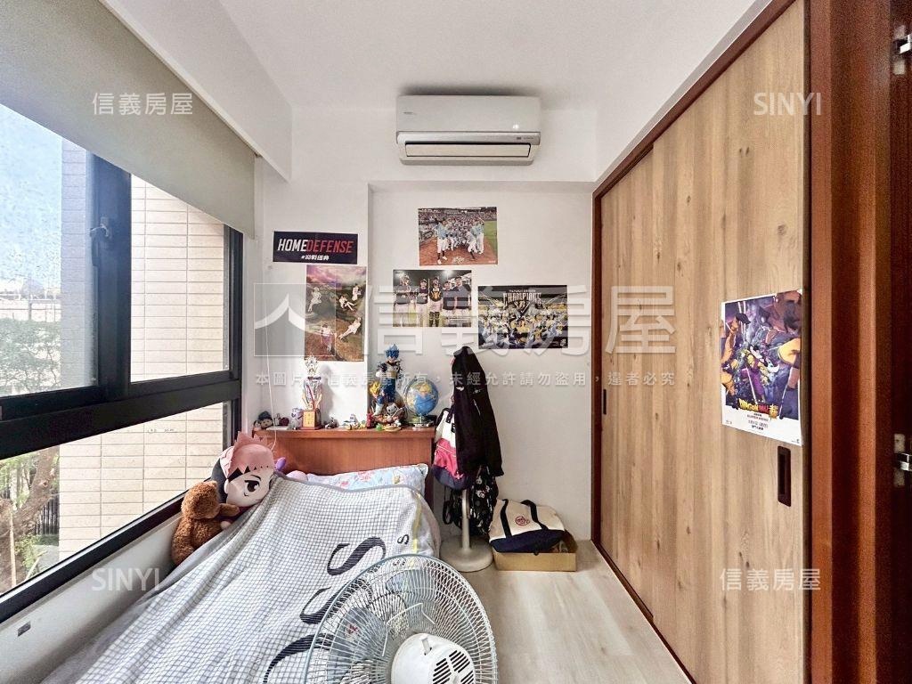 １１期朝南雙平面車位美宅房屋室內格局與周邊環境