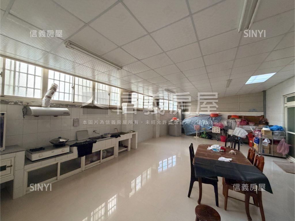 京華御墅電梯美墅房屋室內格局與周邊環境