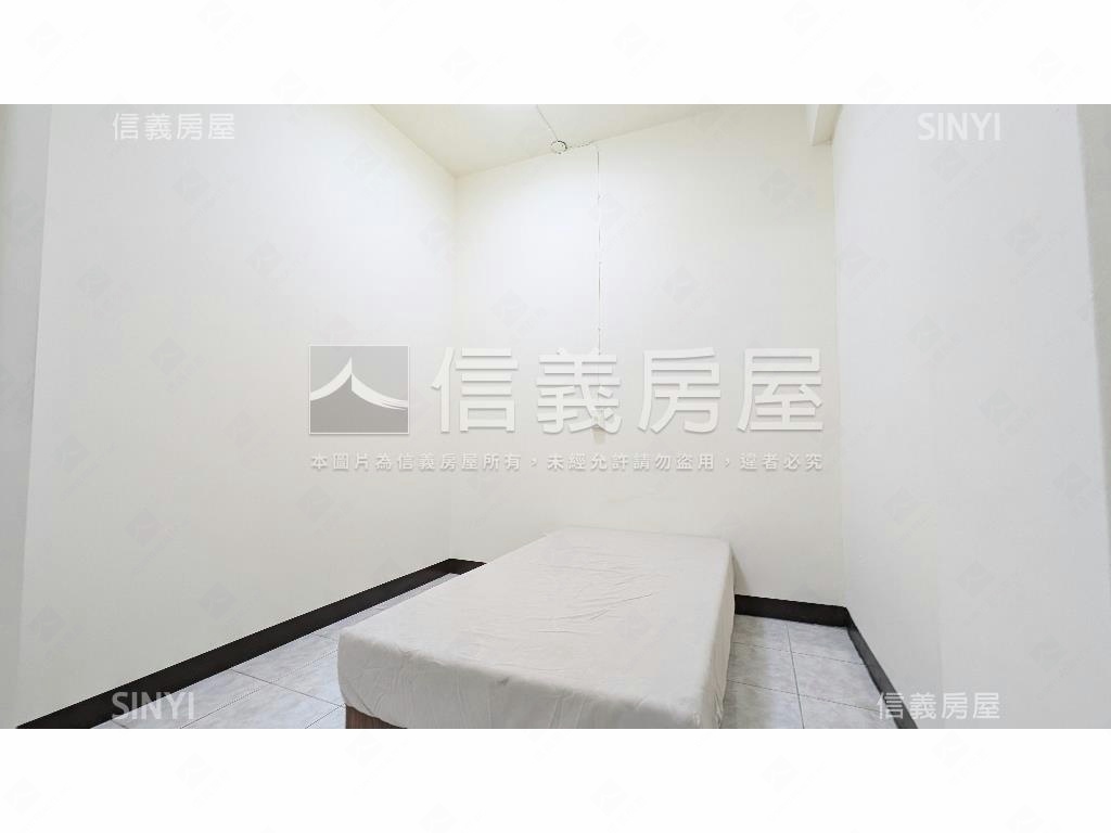 三重國小挑高二樓好邸房屋室內格局與周邊環境