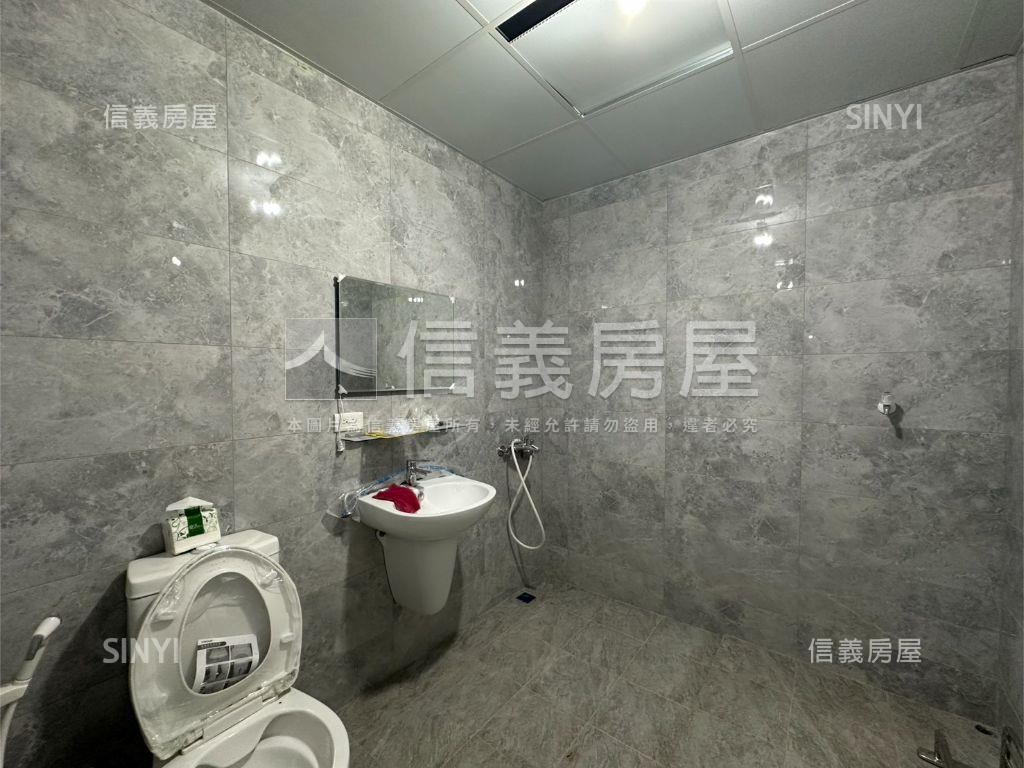 全新美妝低總一樓房屋室內格局與周邊環境