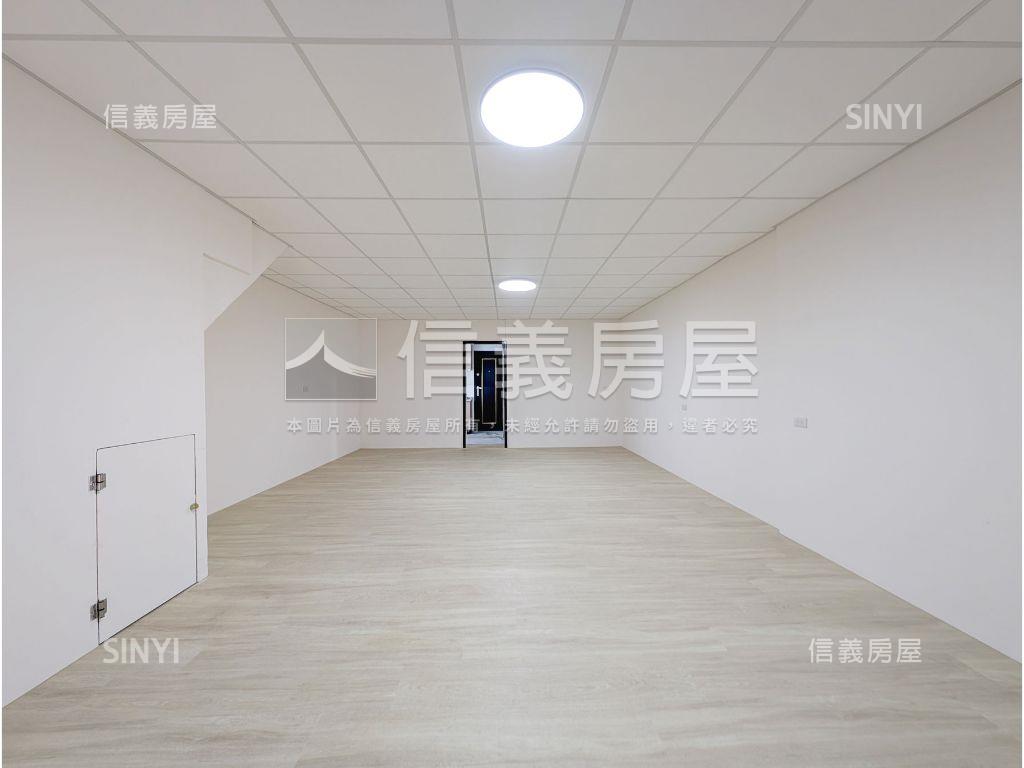 ♞專任全新美妝低總一樓♞房屋室內格局與周邊環境