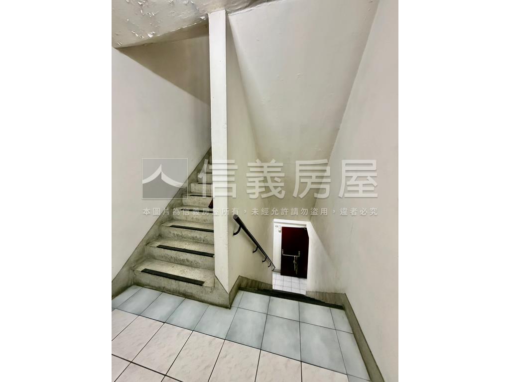 ✿稀有金華國中管理名廈✿房屋室內格局與周邊環境