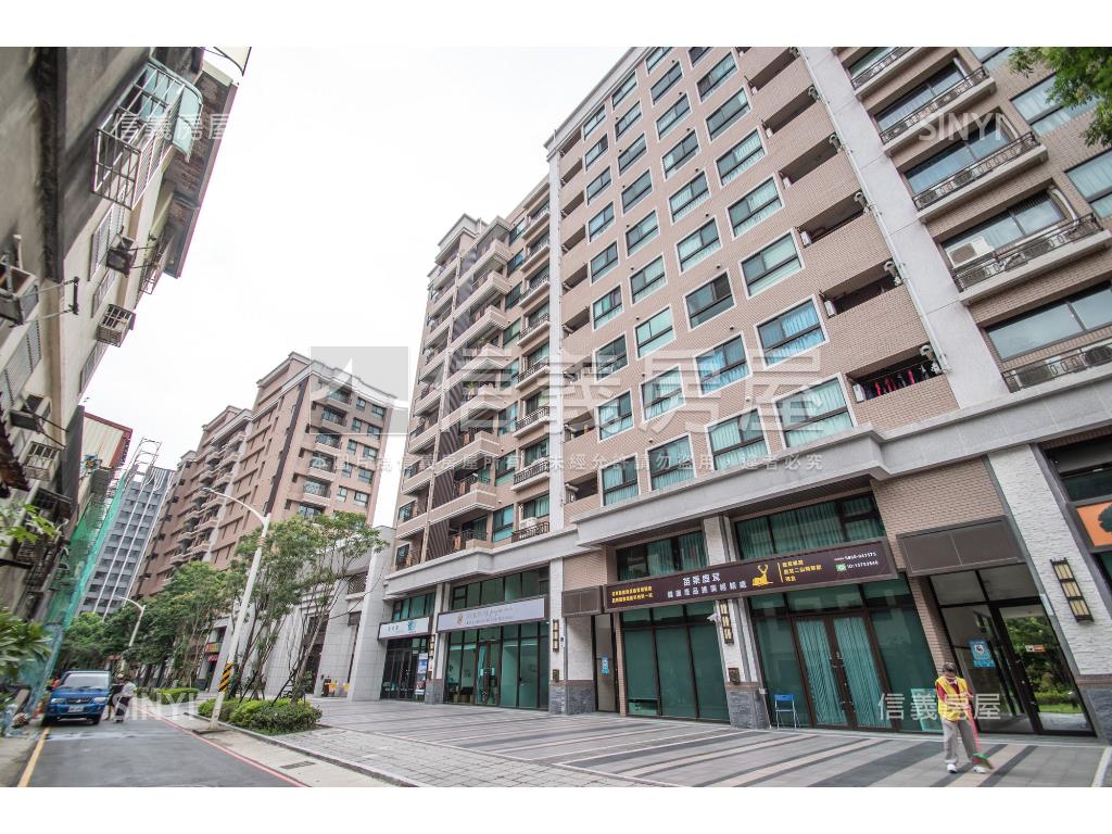 中路大店面雙車位房屋室內格局與周邊環境