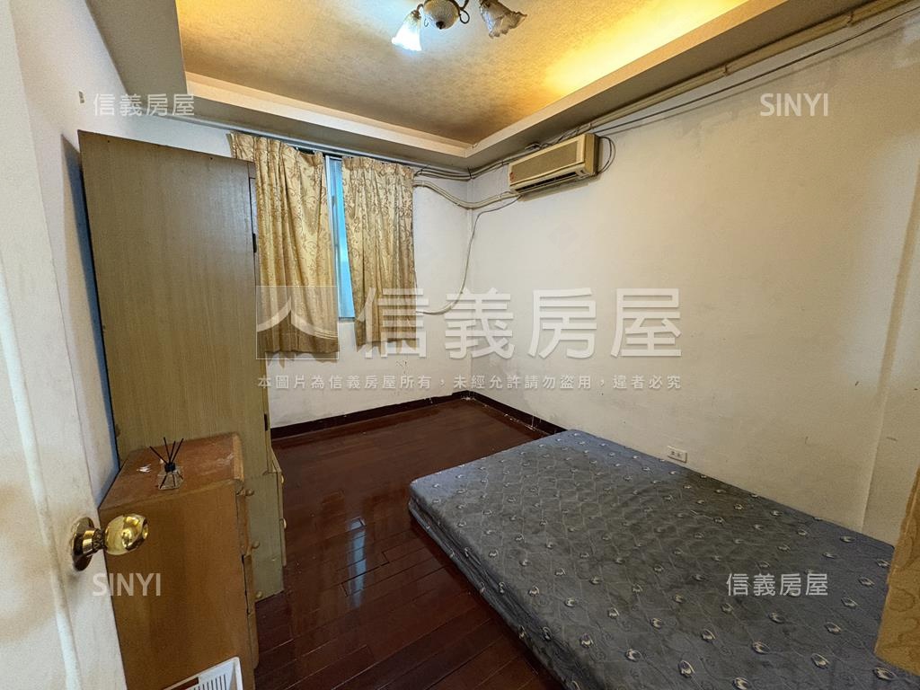 近Ｇ７小資捷運宅房屋室內格局與周邊環境