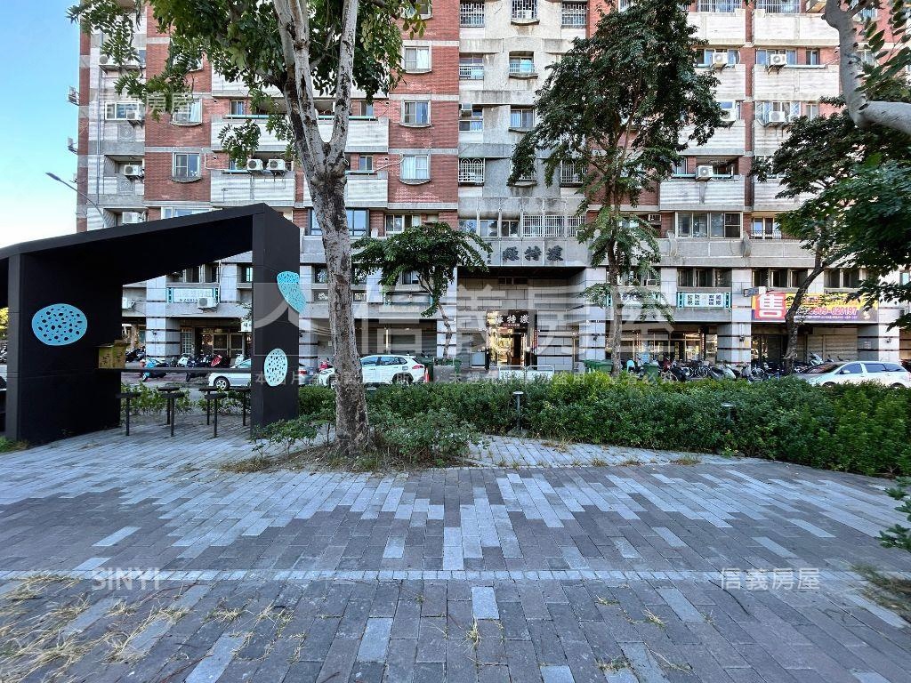 近興大順天建設三房附車位房屋室內格局與周邊環境