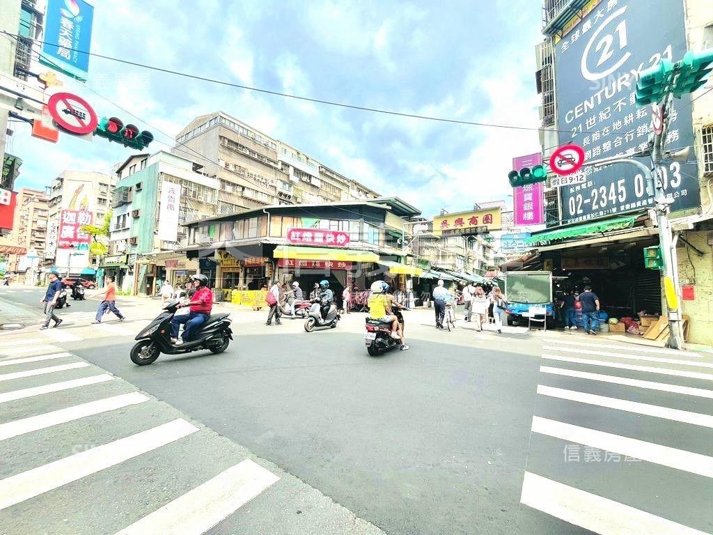 吳興街黃金店面房屋室內格局與周邊環境