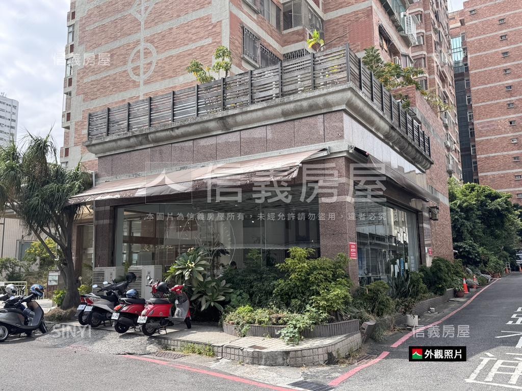 東區角窗店面＋百坪地下室房屋室內格局與周邊環境