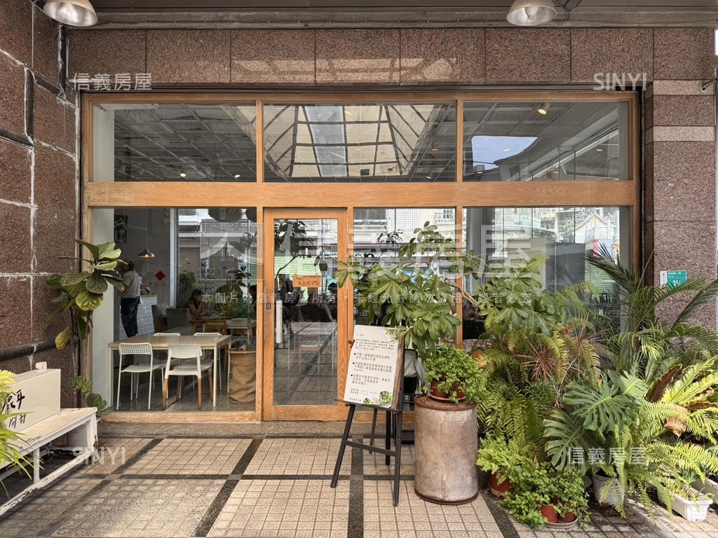 東區角窗店面＋百坪地下室房屋室內格局與周邊環境