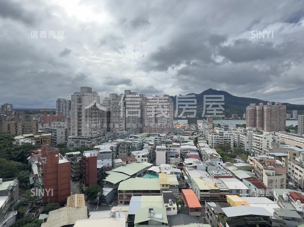 竹圍捷運之薇閣美景套房房屋室內格局與周邊環境