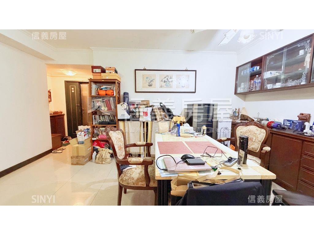 華國花園高樓２房平車房屋室內格局與周邊環境