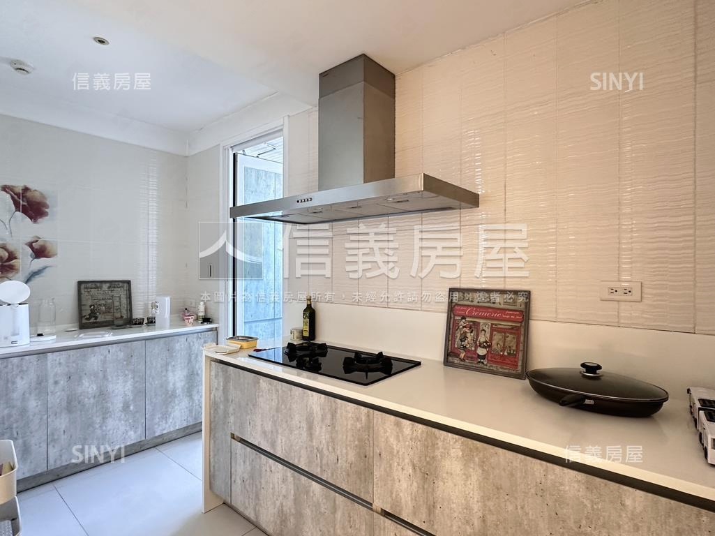 淡水情歌大宅門房屋室內格局與周邊環境