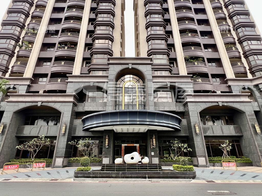 科技層峰企業豪邸楠梓－瀚房屋室內格局與周邊環境