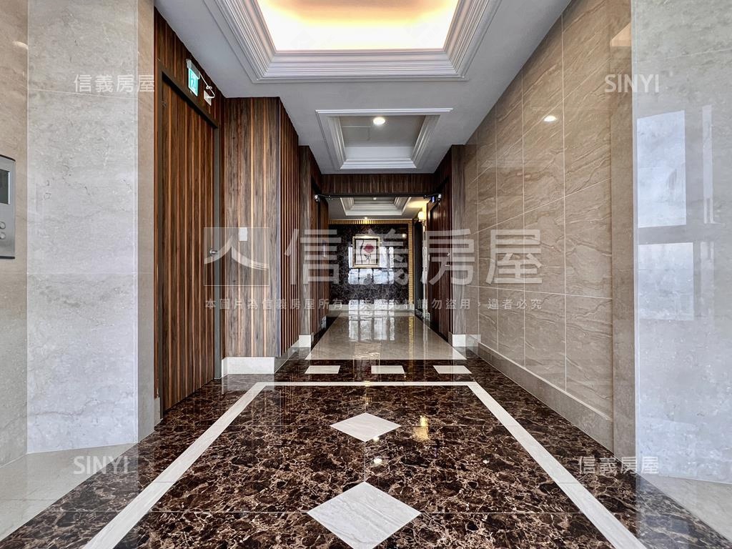 科技層峰企業豪邸楠梓－瀚房屋室內格局與周邊環境