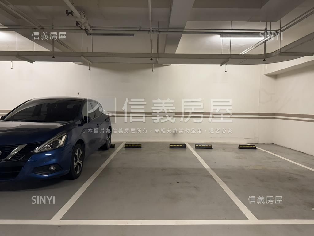 稀有·淳青闊境四房美宅房屋室內格局與周邊環境