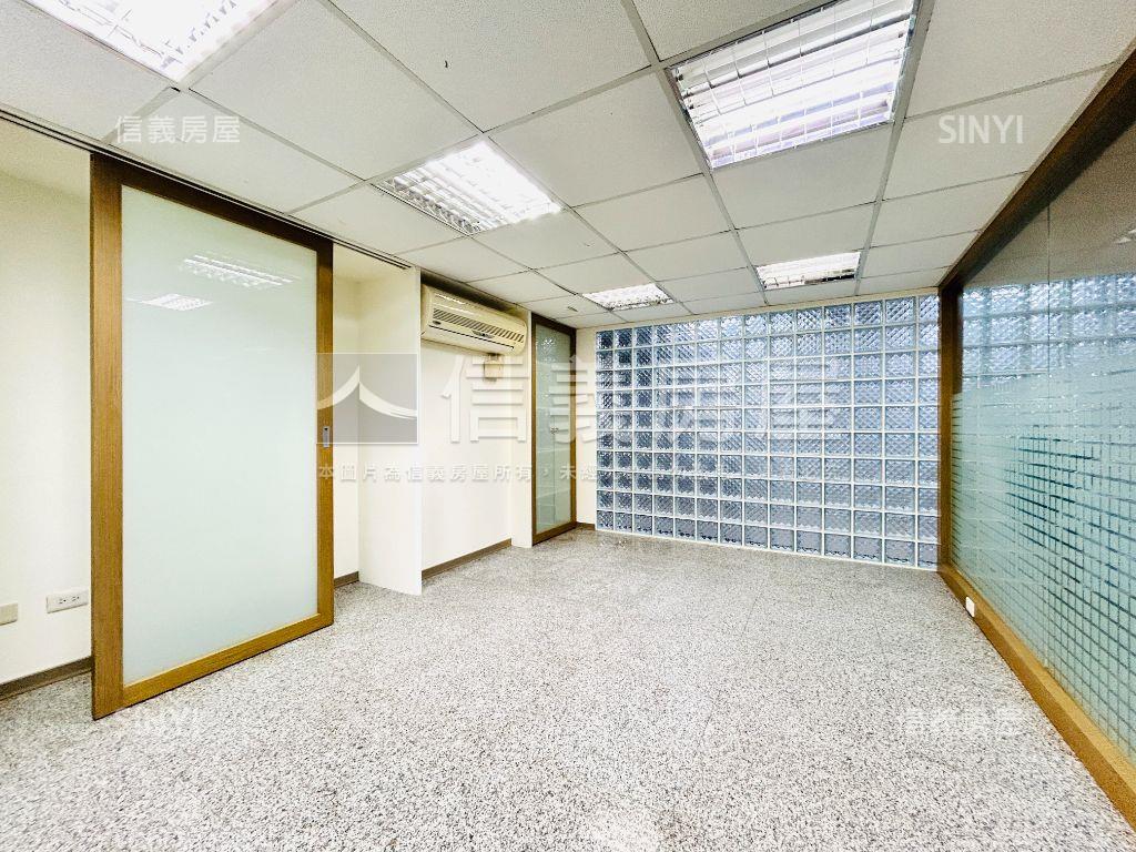 正民權東路內科挑高辦公室房屋室內格局與周邊環境