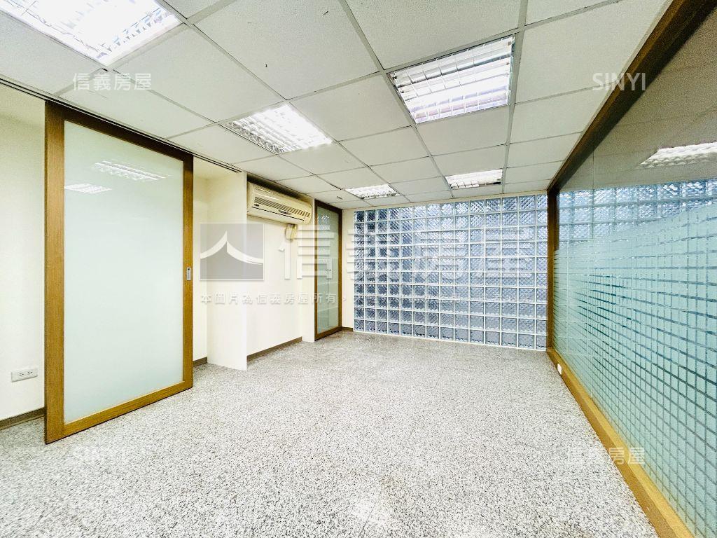 正民權東路內科挑高辦公室房屋室內格局與周邊環境