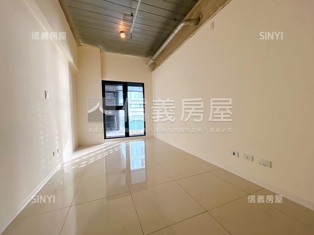 市政一號☆兩房車位房屋室內格局與周邊環境