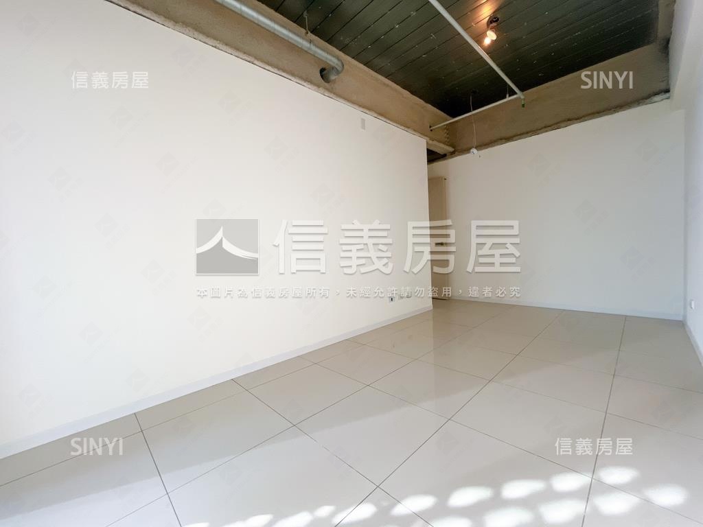 市政一號☆兩房車位房屋室內格局與周邊環境