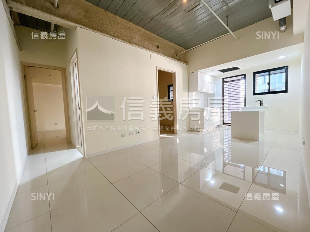 市政一號☆兩房車位房屋室內格局與周邊環境