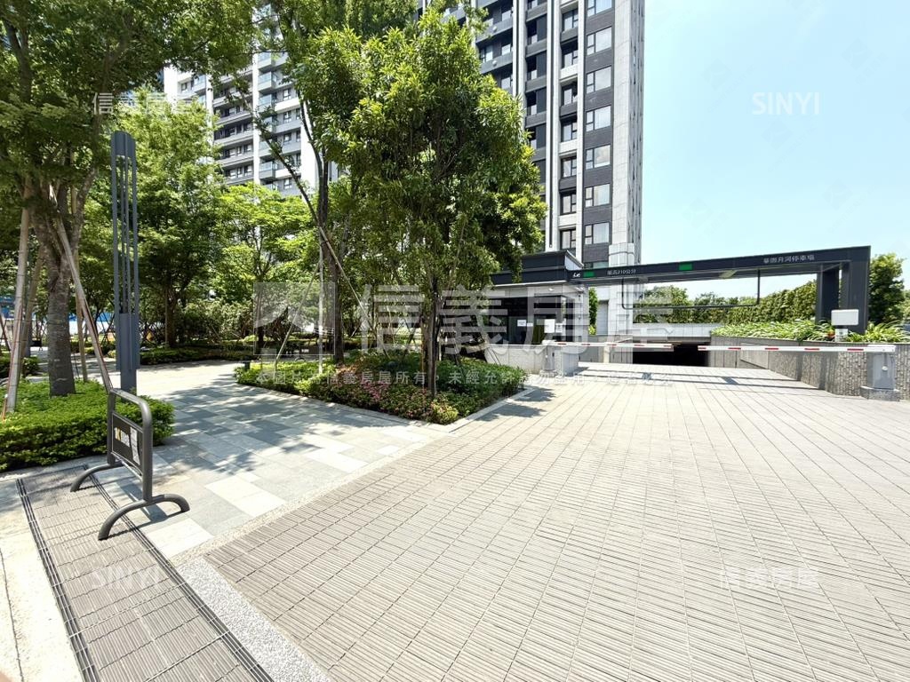誠華固碧波河景大三房車位房屋室內格局與周邊環境