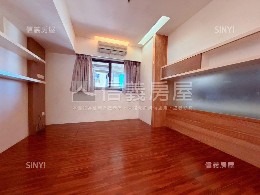 崇德文心高樓四房雙車位房屋室內格局與周邊環境