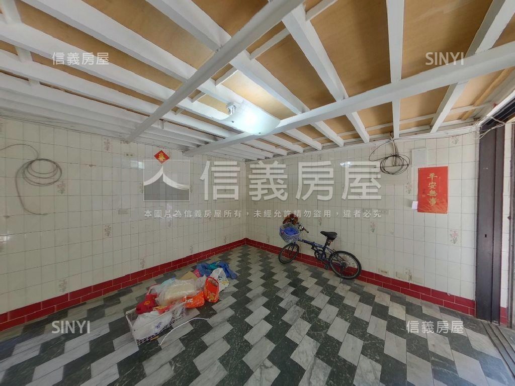 近雙車站一樓復古美寓房屋室內格局與周邊環境