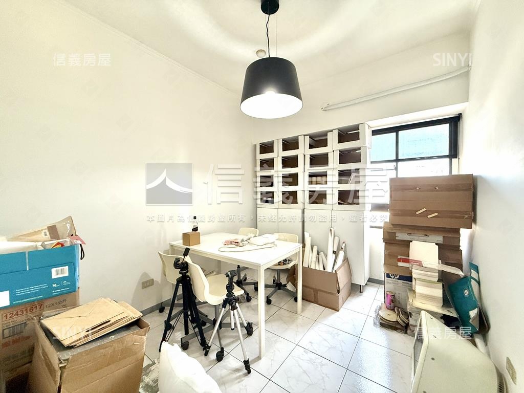 觀山觀海大三房平車房屋室內格局與周邊環境