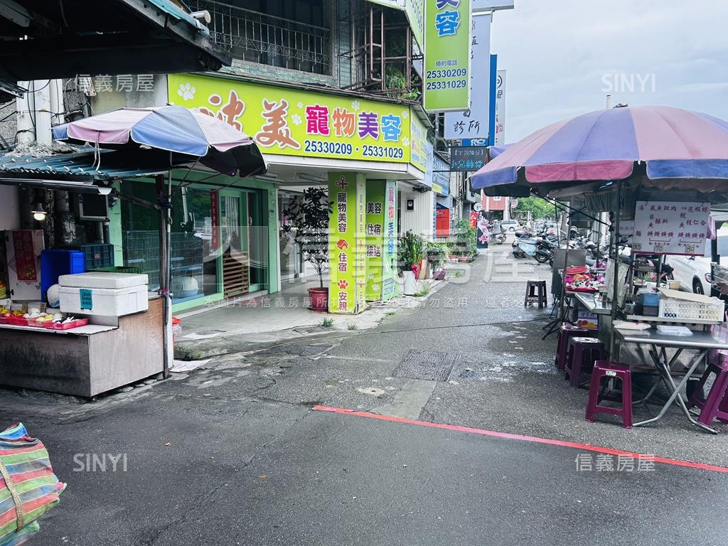稀有捷運公車大直市場店面房屋室內格局與周邊環境