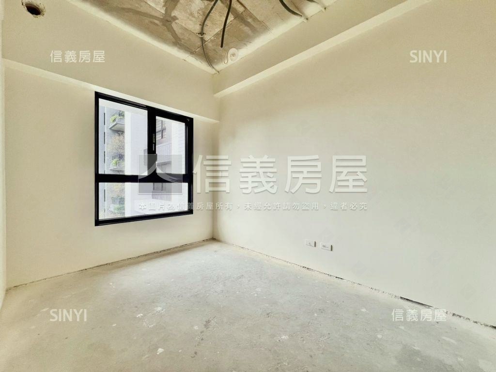 高鐵區視野美屋房屋室內格局與周邊環境