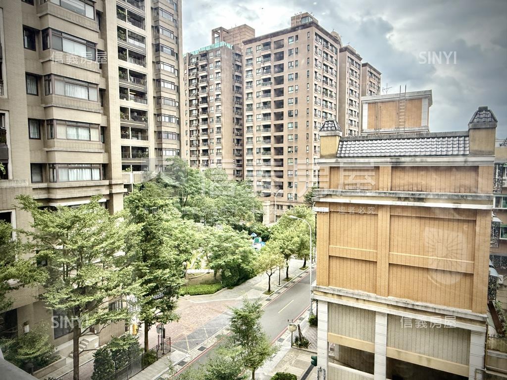 北大森閣２＋１房車位房屋室內格局與周邊環境