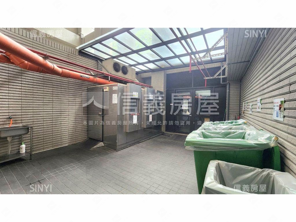 友座君綻美三房平車露台戶房屋室內格局與周邊環境