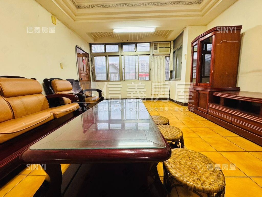 興南大空間美宅房屋室內格局與周邊環境