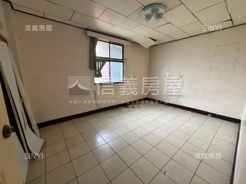 興南大空間美宅房屋室內格局與周邊環境