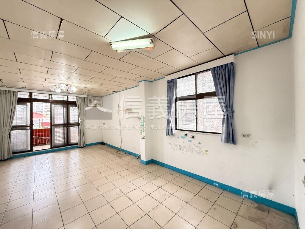 興南大空間美宅房屋室內格局與周邊環境