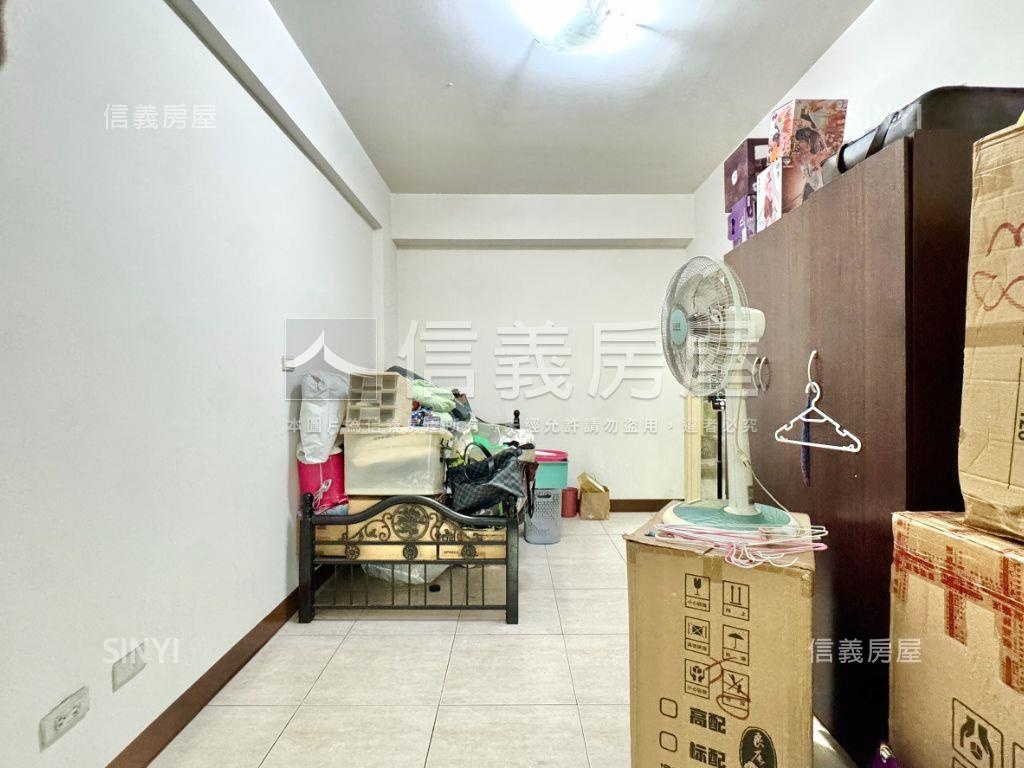 仁雄路正路生意透店房屋室內格局與周邊環境