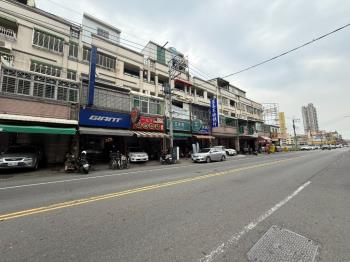 仁雄路正路生意透店