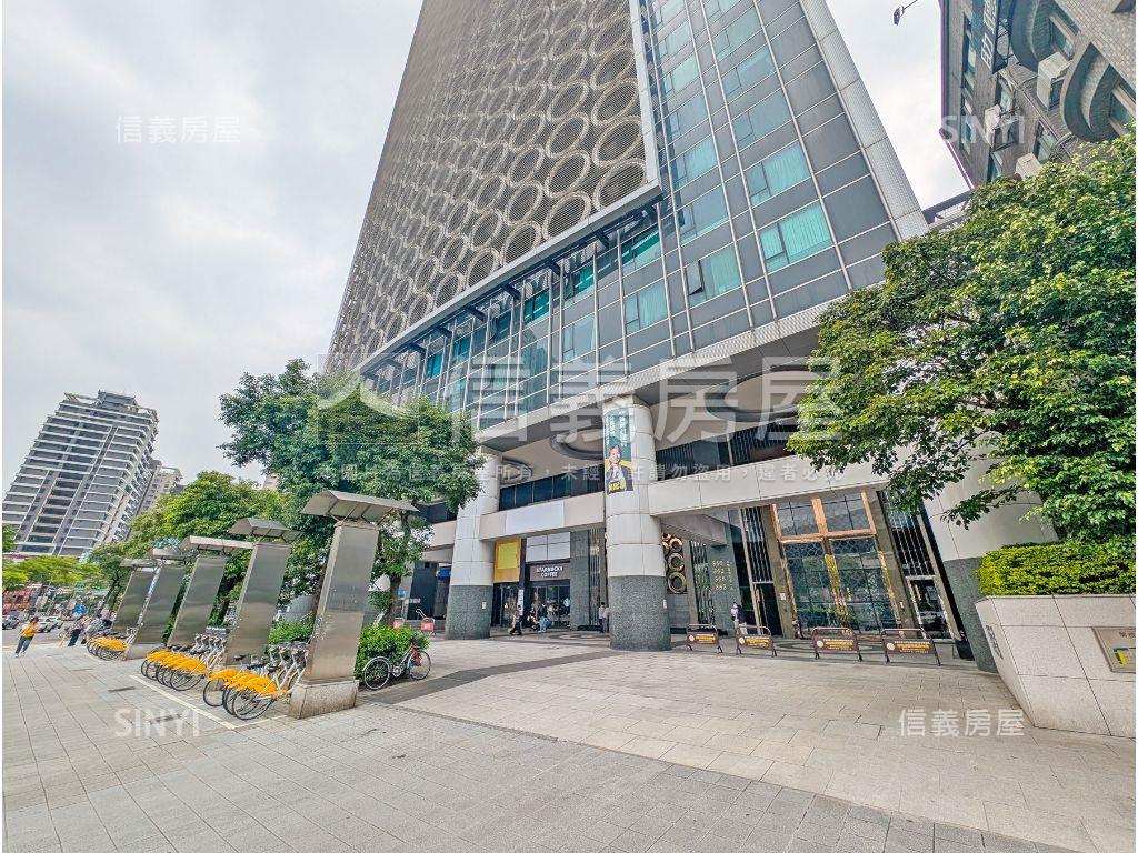 稀有新巨蛋邊間美屋房屋室內格局與周邊環境