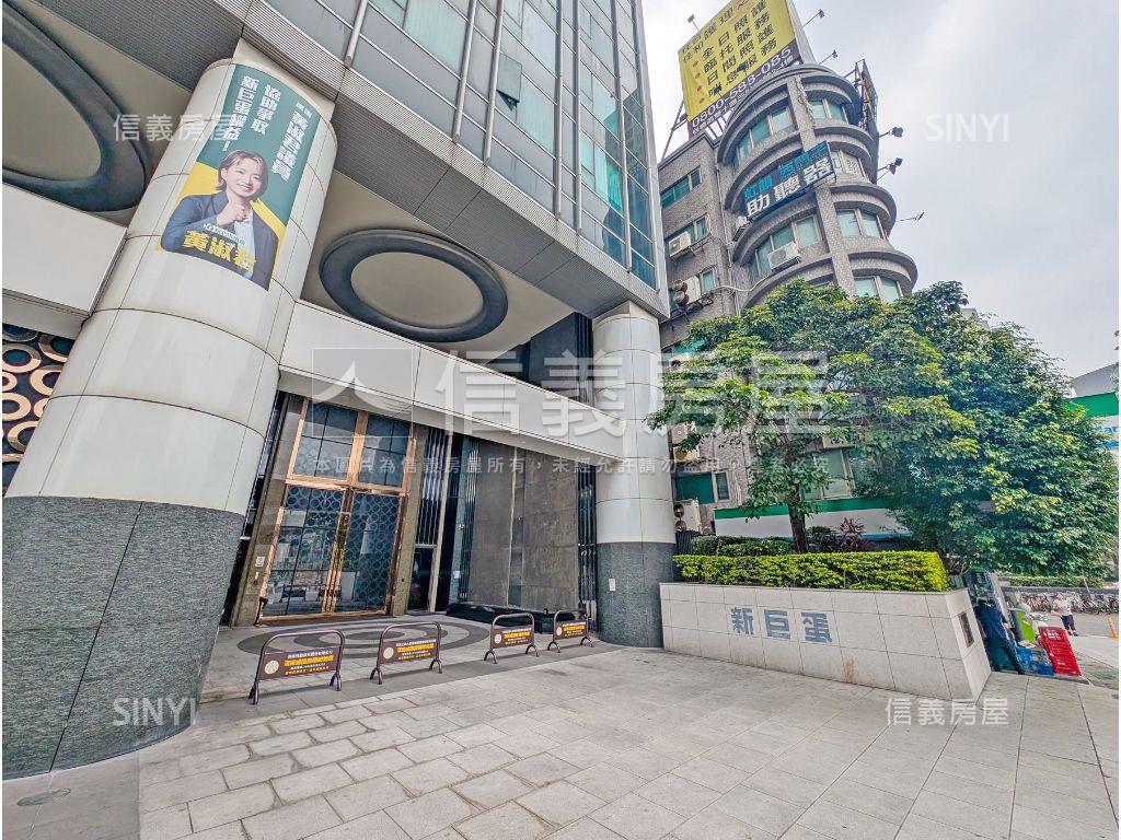 稀有新巨蛋邊間美屋房屋室內格局與周邊環境