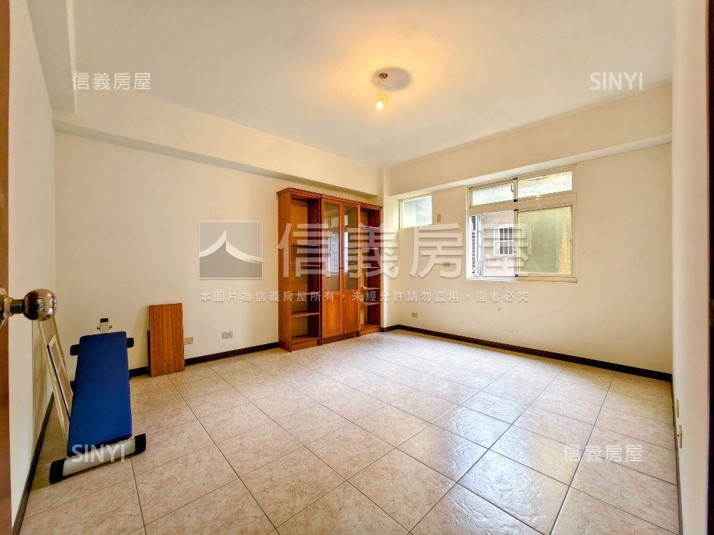 必看中壢後站大四房車位房屋室內格局與周邊環境