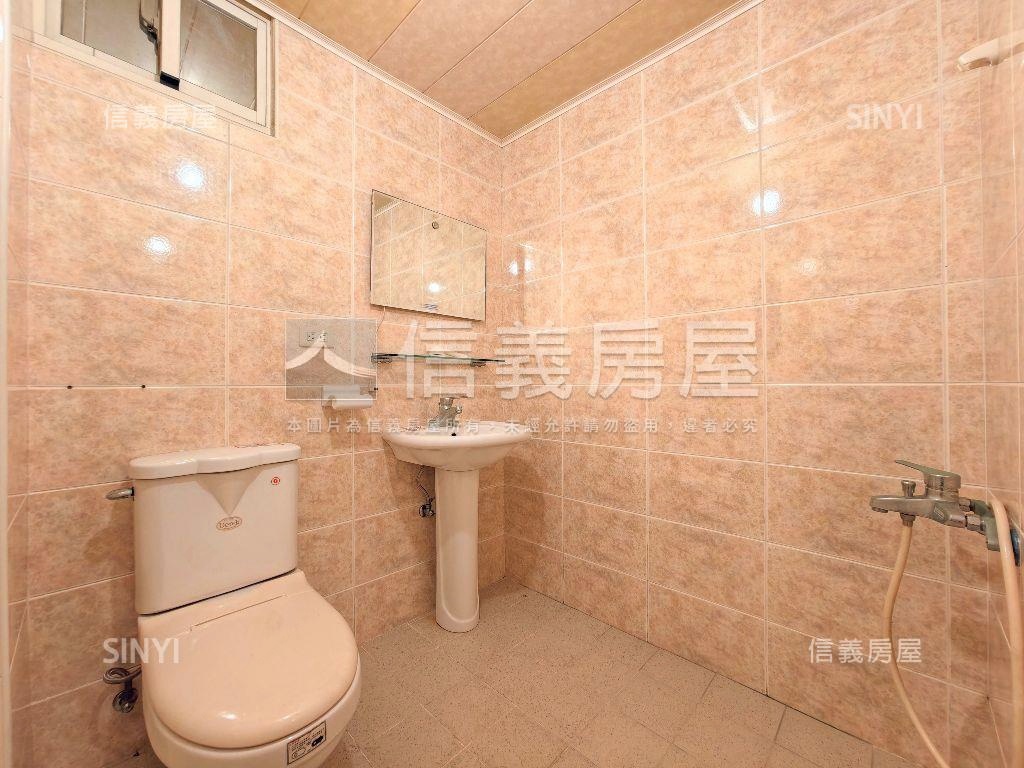 必看中壢後站大四房車位房屋室內格局與周邊環境
