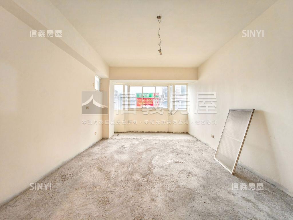 必看中壢後站大四房車位房屋室內格局與周邊環境