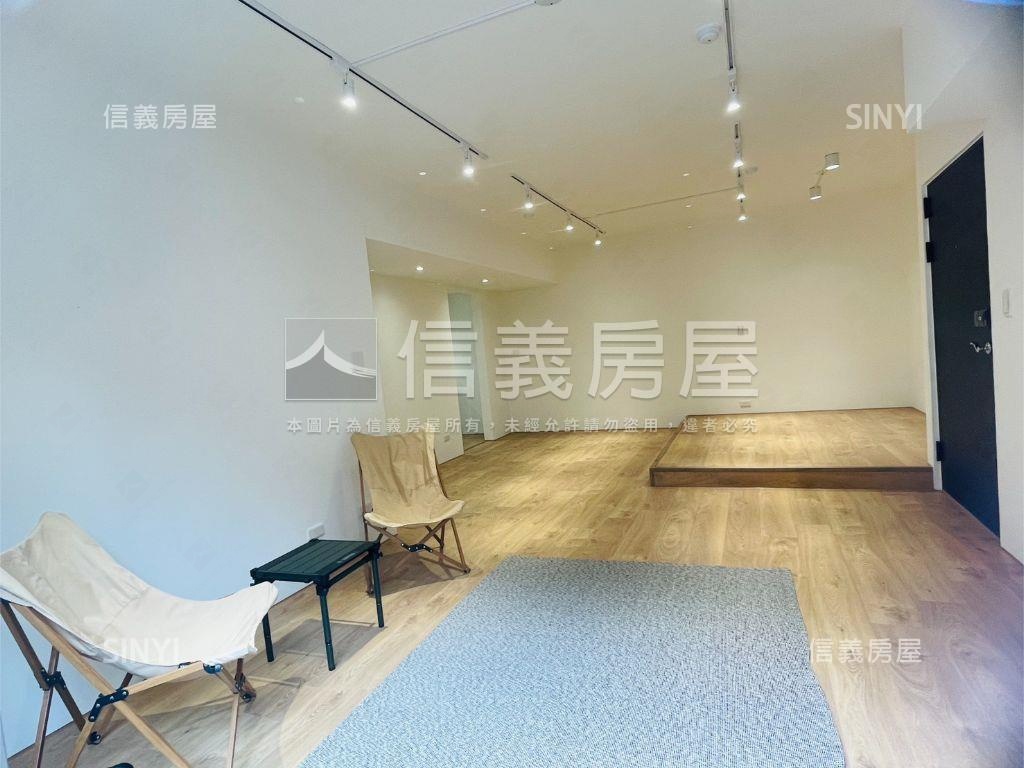 櫻花園邸２房２廳２衛房屋室內格局與周邊環境
