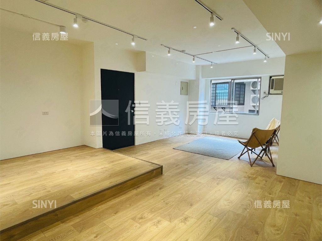 櫻花園邸２房２廳２衛房屋室內格局與周邊環境