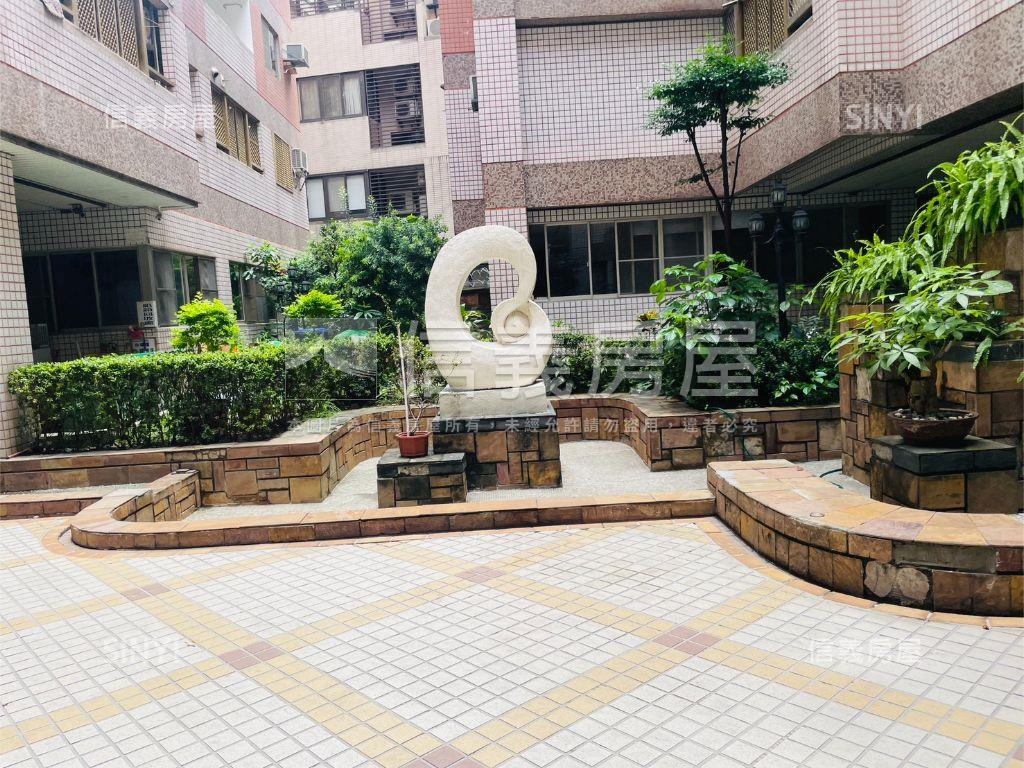 櫻花園邸２房２廳２衛房屋室內格局與周邊環境